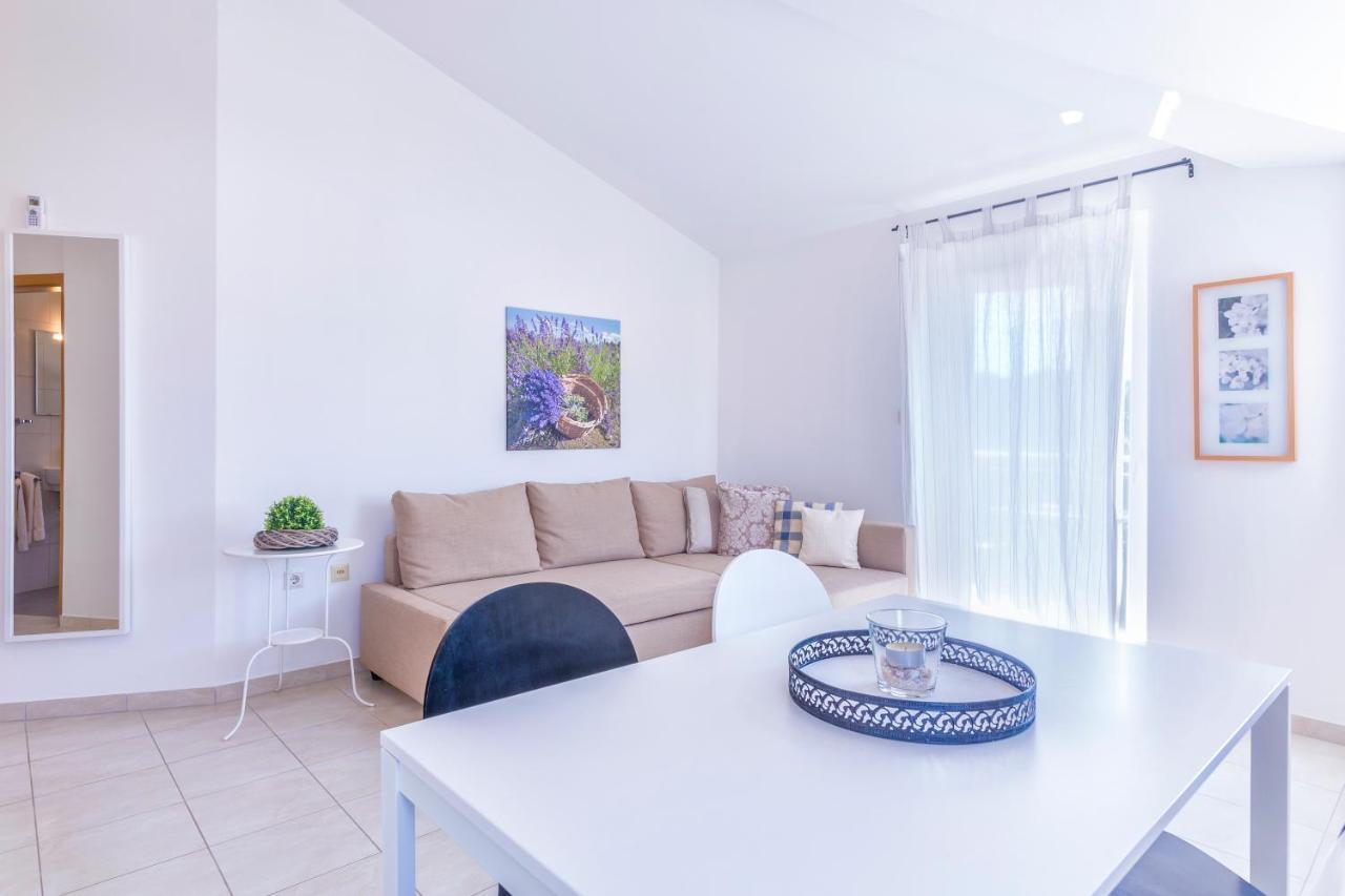 Pinia Apartment Medulin Exterior foto